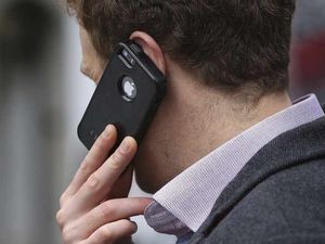Supporting image for story: Mast brings mobile signal boost for Shrewsbury 'blackspot'