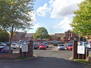 Supporting image for story: Free parking for Christmas shoppers in Sandwell's town centre car parks