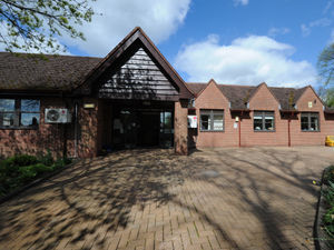 Supporting image for story: Star comment: Hospice to be lauded for records