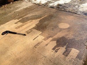 Supporting image for story: This guy’s incredible driveway art has inspired an entirely new subreddit