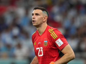 Supporting image for story: Aston Villa's Emi Martinez ready to fight for victory in World Cup final