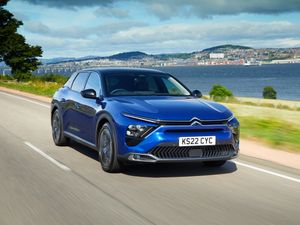 Supporting image for story: First Drive: Citroen targets outright comfort with the C5 X