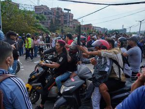 Supporting image for story: Protests against Nepal’s social-media ban grow more violent as buildings torched