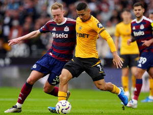 Supporting image for story: Gary O'Neil lifts lid on Wolves' tactical change