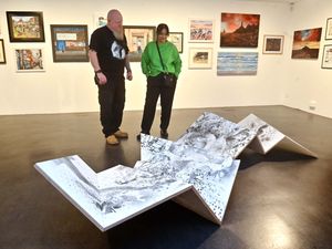 Supporting image for story: Art and poetry fans invited to get creative at free public sessions in Walsall