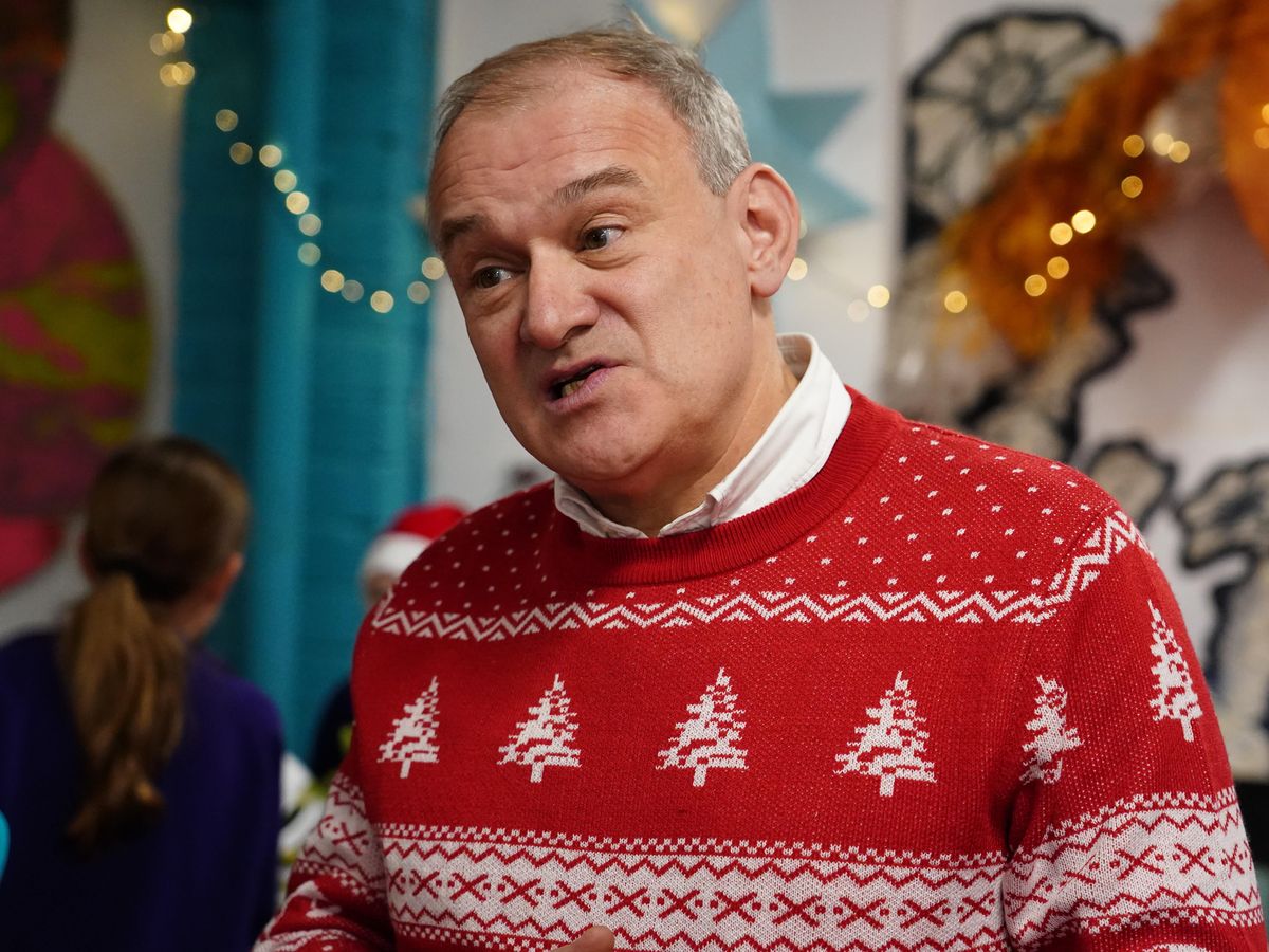 Keir Starmer should stand up to &lsquo;unreliable ally&rsquo; Donald Trump, Ed Davey says