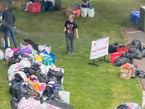 Supporting image for story: Afghan families arriving in region 'with just the clothes on their backs'