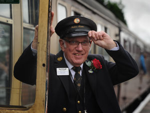 Supporting image for story: Hats off to fine celebration of steam