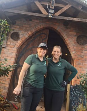 Meet Claire and Jess