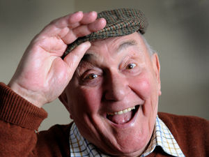 Supporting image for story: More tributes paid to Black Country comedy legend Alan 'Aynuk' Smith, 84