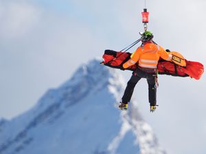 Supporting image for story: Lindsey Vonn’s Olympic return ends in heartbreak as she is airlifted to hospital