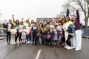 Stafford Half Marathon 2025 (photos by Ian Knight / Z70 Photography)