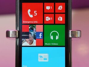 Supporting image for story: Windows Phone moves closer to death as Microsoft ends notification support for two software versions