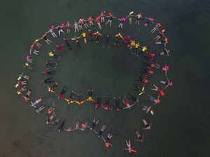Supporting image for story: Rescuers take to the water to highlight Float to Live technique