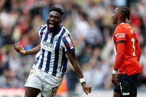 EDITORIAL USE ONLY. No use with unauthorized audio, video, data, fixture lists, club/league logos or 'live' services. Online in-match use limited to 120 images, no video emulation. No use in betting, games or single club/league/player publications