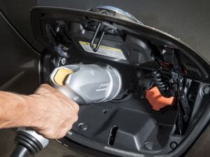 Supporting image for story: Ironbridge Gorge 'perfect spot' for electric car chargers