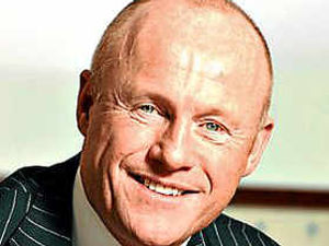 Supporting image for story: 'Ruthless' networks 'killed' Phones 4u, says founder