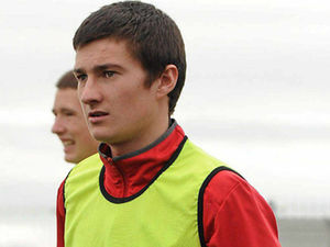 Supporting image for story: Telford loan Everton's Ben McLaughlin