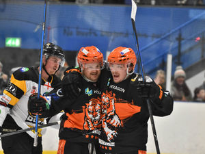 Supporting image for story: Tom Watkins: Telford Tigers can turn National Cup final around
