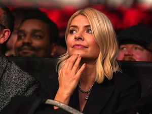 Supporting image for story: Holly Willoughby’s rise from children’s presenter to TV’s golden girl