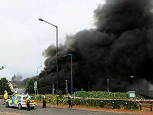 Supporting image for story: Blaze engulfs recycling plant
