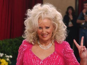 Supporting image for story: Sally Kirkland, US actress who earned Oscar nomination in Anna, dies aged 84