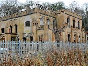 Supporting image for story: Experts called in over plans to revamp historic hall