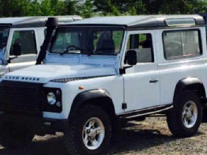 Supporting image for story: Stolen Land Rover found via Facebook in Telford street