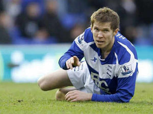 Supporting image for story: Blues sweat on Alexander Hleb for cup final