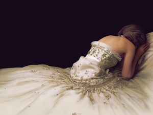 Supporting image for story: Kristen Stewart’s Diana biopic Spencer splits the UK critics