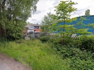 Supporting image for story: New homes approved for former kennels in scheme that's divided locals