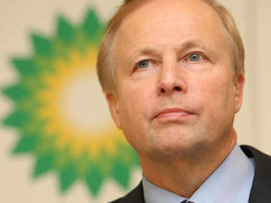 Supporting image for story: Poll: Should the salaries of top company bosses be capped?