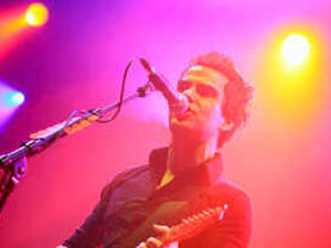 Supporting image for story: Polyphonic wizardry from Stereophonics