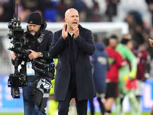 Supporting image for story: Arne Slot hails Alexander Isak’s ‘important’ first Liverpool Premier League goal