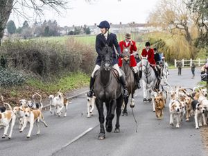 Supporting image for story: Boxing Day hunts vow to ‘fight’ trail ban as Starmer warned over rural backlash