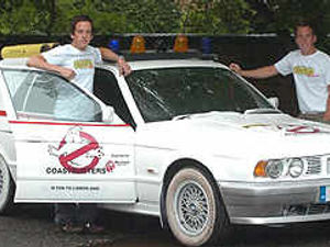 Supporting image for story: Brothers' trek in £250 BMW