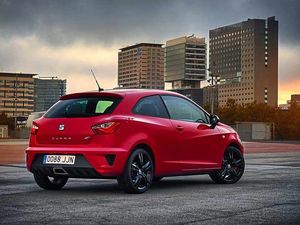 Supporting image for story: Hot hatch Seat Ibiza Cupra has loads of grunt