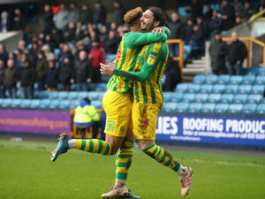 Supporting image for story: West Brom aim to secure duo Callum Robinson and Filip Krovinovic