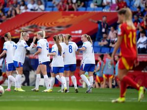 Supporting image for story: A look at the last five meetings between Euro 2025 finalists England and Spain