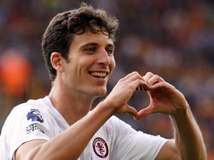 Supporting image for story: Unai Emery hope after Pau Torres setback