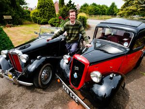 Supporting image for story: Vehicles make tracks for vintage show