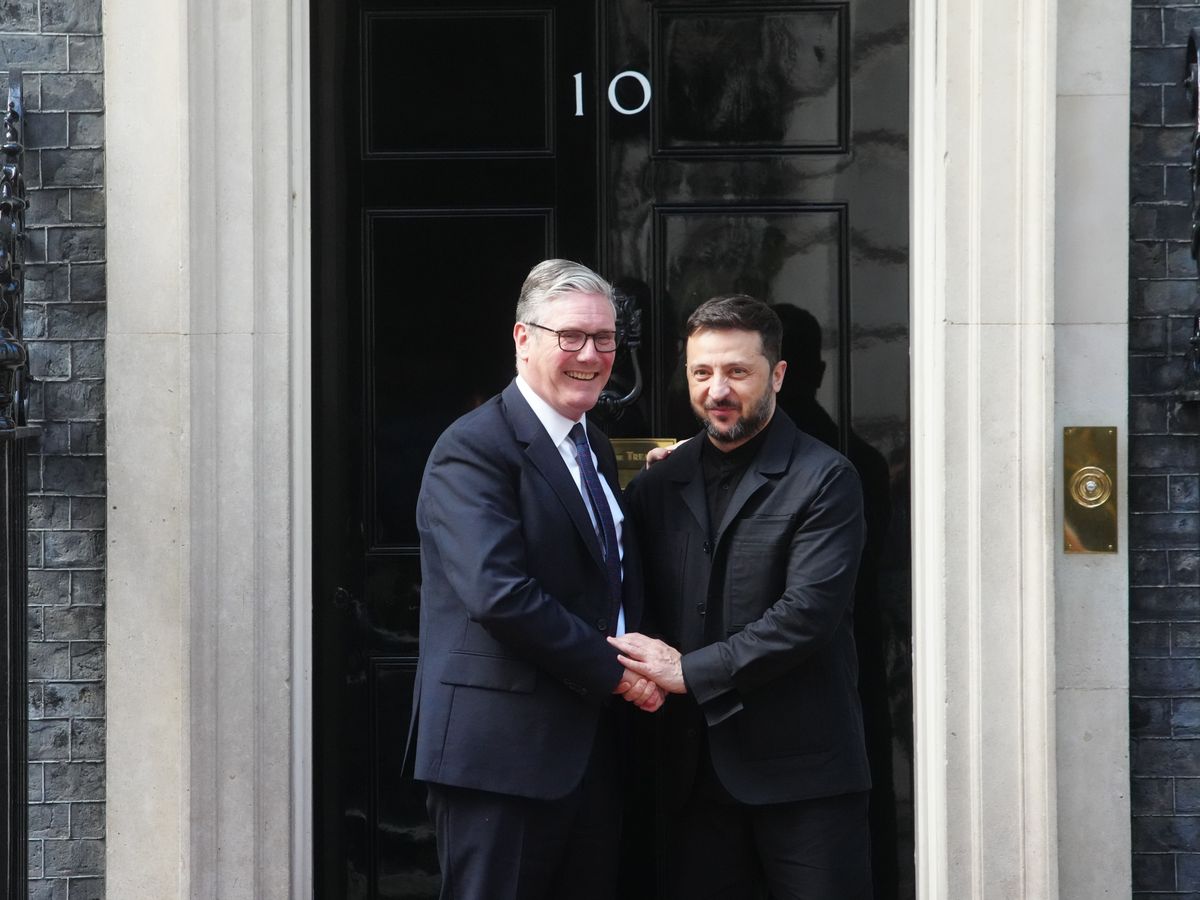 Starmer and Zelensky &lsquo;welcomed&rsquo; Trump&rsquo;s new deadline for Russia peace effort