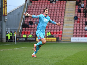 Supporting image for story: "He told me he dreamt it" - Darren Byfield hails Aaron Pressley's response in Walsall win