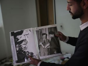 Supporting image for story: Bizarre personal photos of ousted dictator Assad spark ridicule in Syria