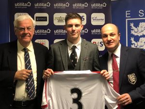 Supporting image for story: Carter Lycett gets hold of his England shirt