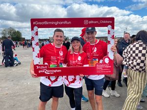 Friends David and Imre ran with Lisa