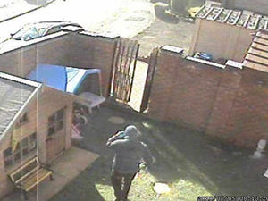 Supporting image for story: £20,000 reward to catch hitman