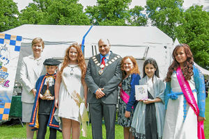 The Mayor and Mayoress of Shrewsbury, Councillor Jon and Diane Tandy, with Carnival Queen Kitty Hosty, Princess Isabelle 
Oliver, Cameron Diggory Groves, Isabelle Hathaway and Hannah Groves