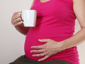 Supporting image for story: Pregnant women should not have to attend any appointments alone – NHS guidance