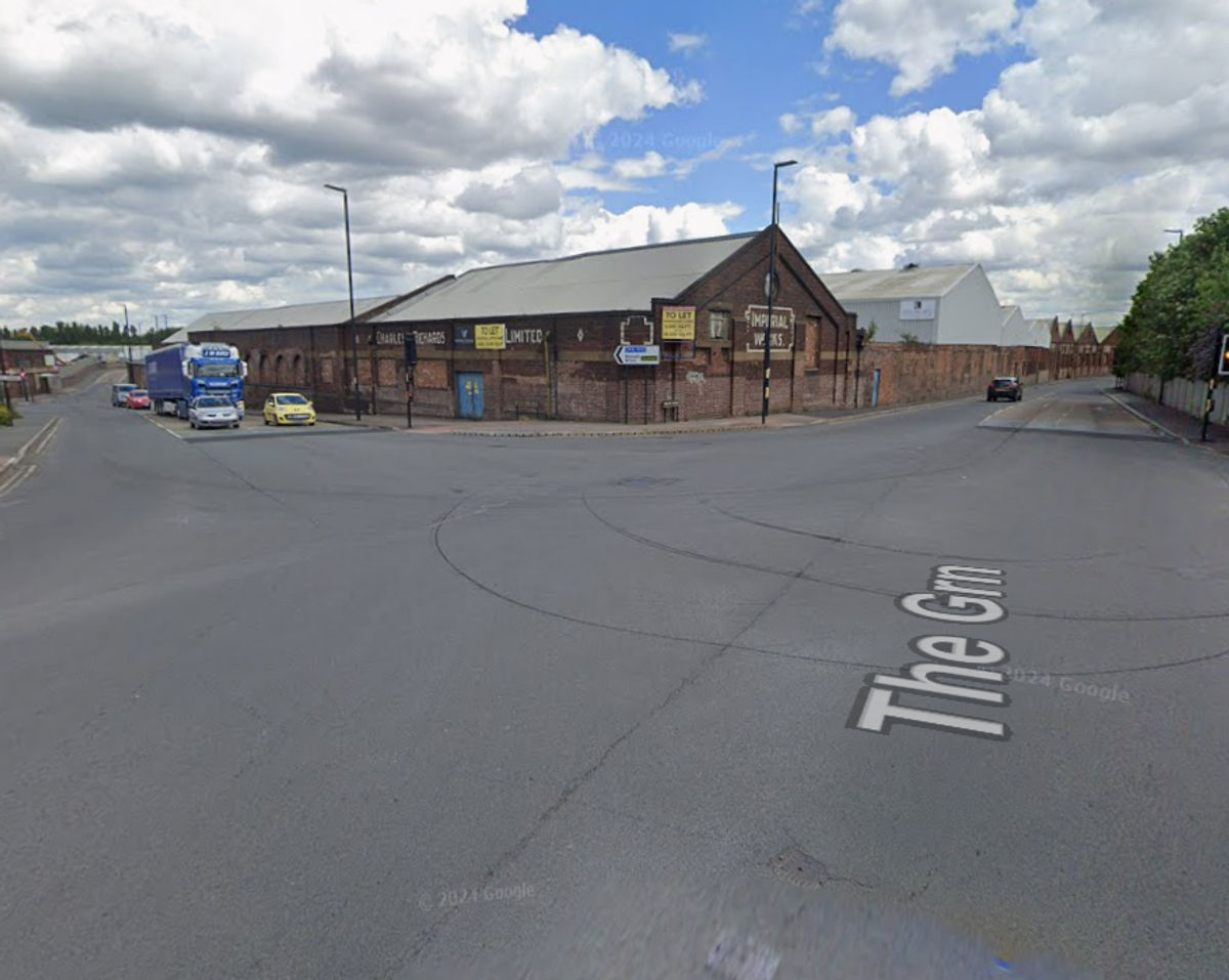 Road closed and slow traffic following crash in Darlaston